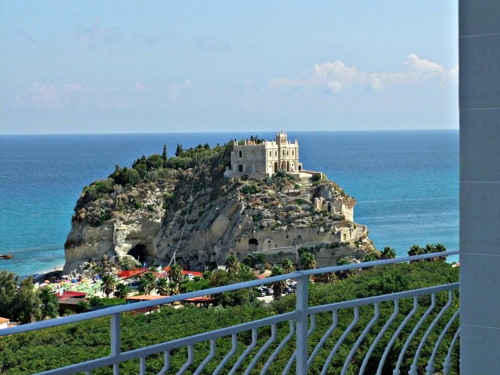 Bella Tropea Suite Værelse billede