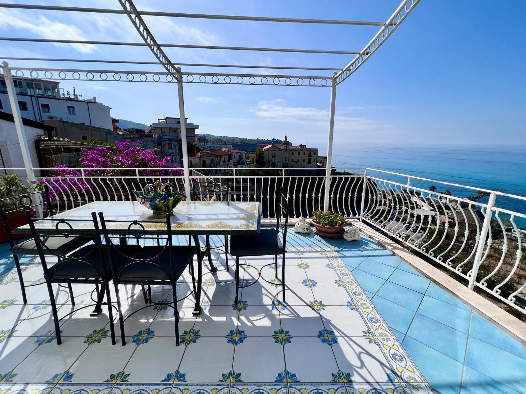 Bella Tropea Suite Eksteriør billede