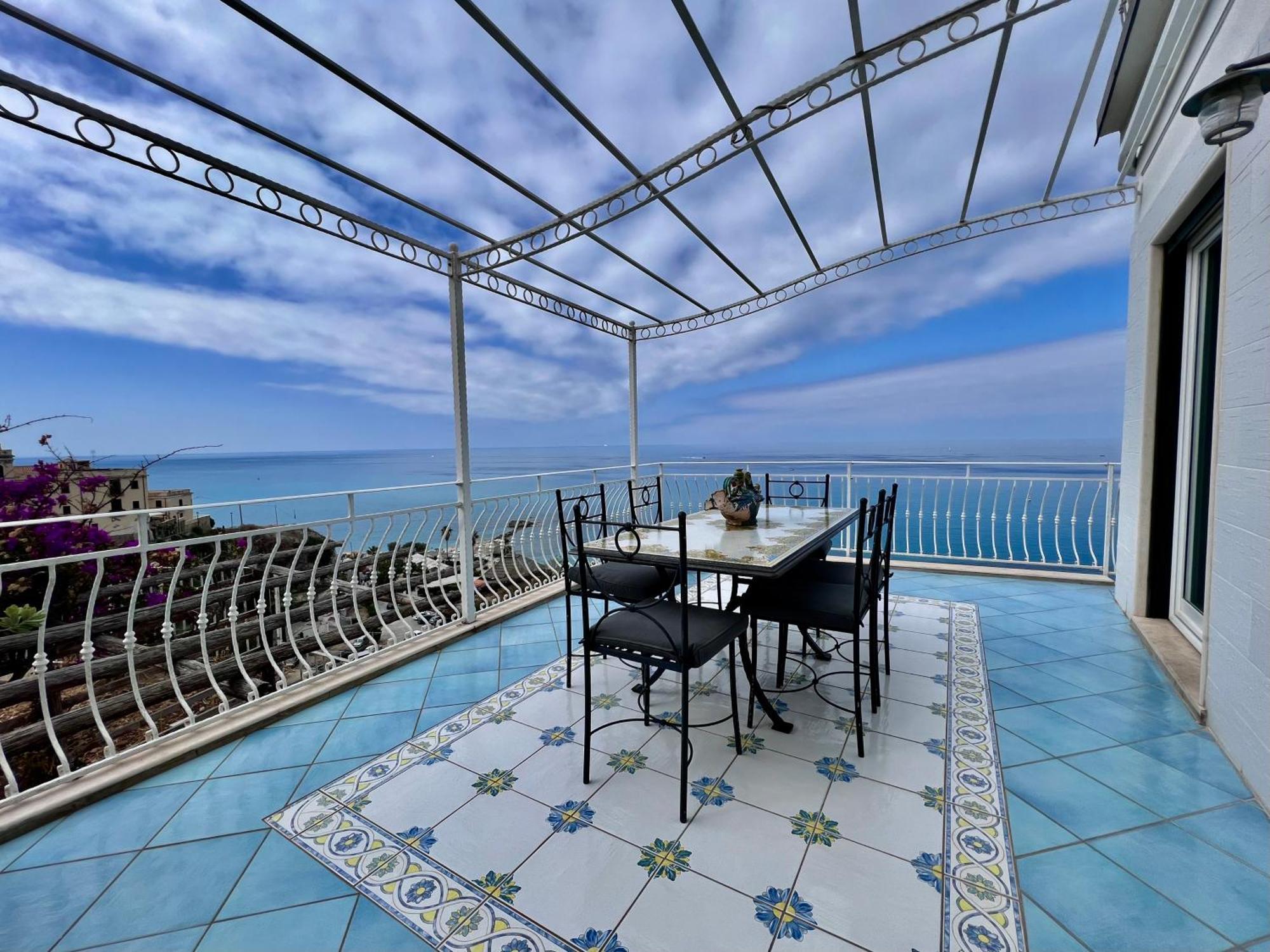 Bella Tropea Suite Eksteriør billede